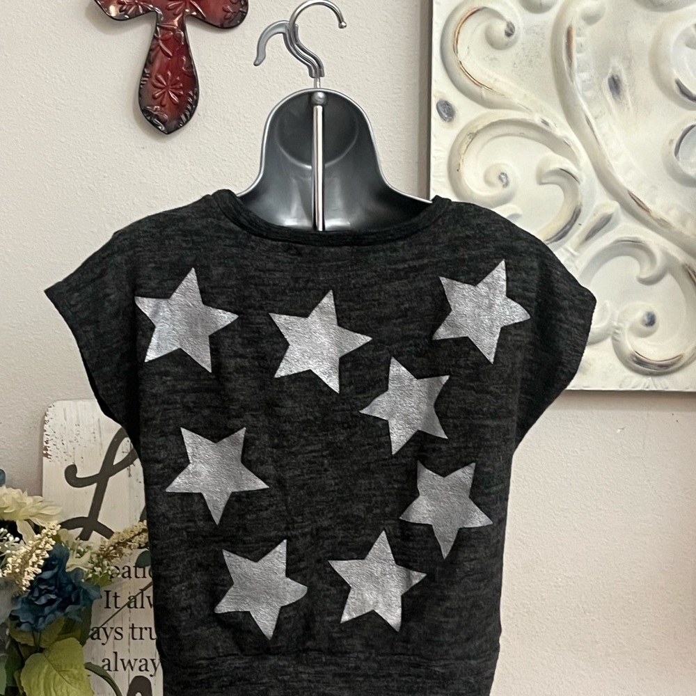 Love for humanity cropped top - Picture 7 of 7